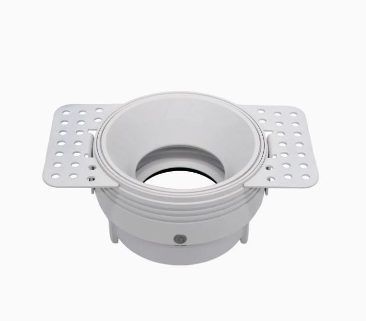 SPOT LIGHT FRAME (12) white