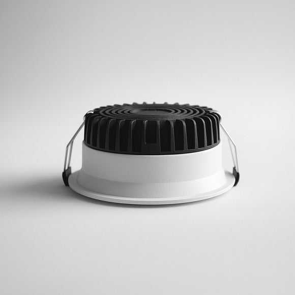 LED SMD Downlight 18W – High efficiency, 1620lm, 4000K,3000K,6500K , CRI≥90, 120° beam angle.