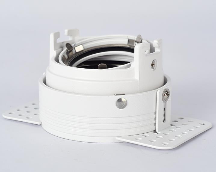 SPOT LIGHT FRAME (12) white